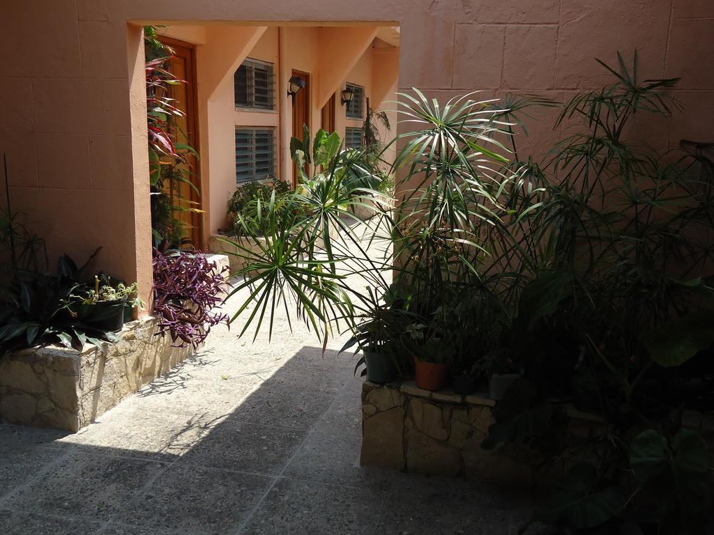 Hotel Jaguar Inn Tikal Room photo